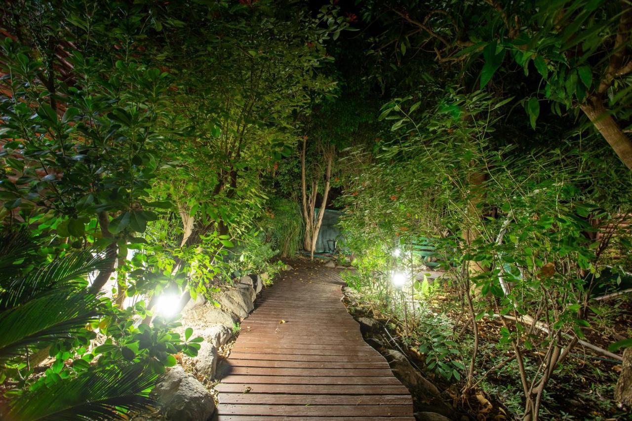 英维托山林小屋 罗什平纳 外观 照片