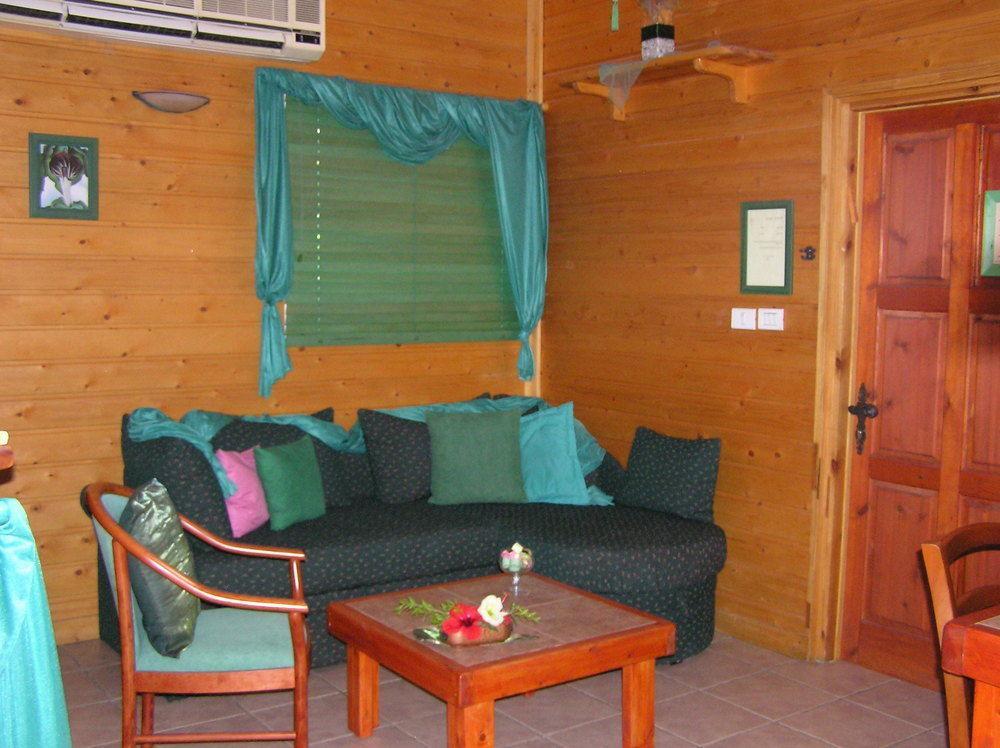 英维托山林小屋 罗什平纳 外观 照片